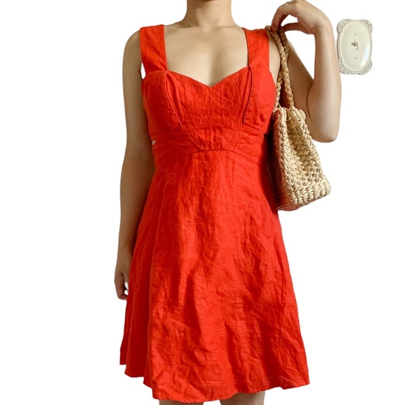 BCBC RED CUT OUT MINI DRESS 0-2 - Picture 2 of 4
